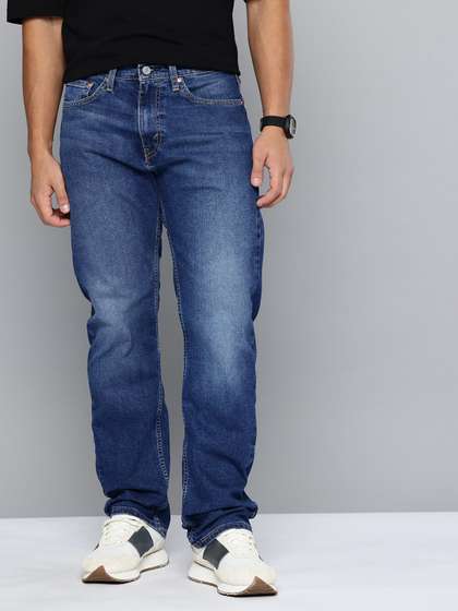Levis Men 505 Straight Fit Jeans