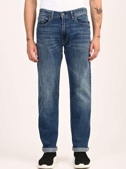 Levis Men Relaxed Fit Mid-Rise Jeans
