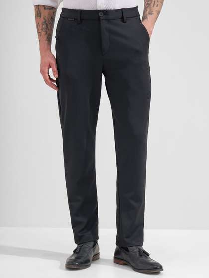 HIGHLANDER Men Slim
                        Fit Trousers