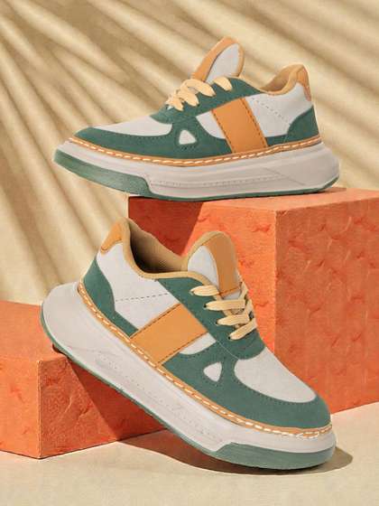 Freeplay Unisex Kids
                        Colourblocked PU Sneakers