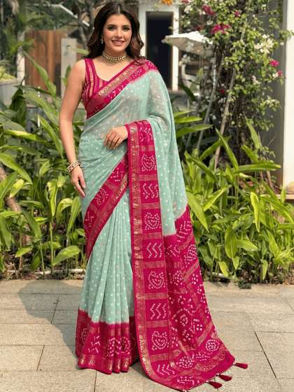 Kalista Bandhani
                      Printed Georgette Sarees