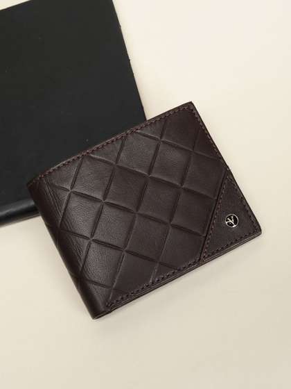 Van Heusen Men Textured
                    Leather Wallets