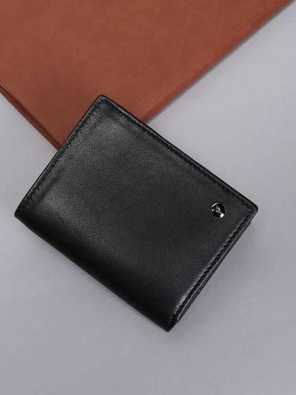 Van Heusen Men Textured
                    Leather Wallets