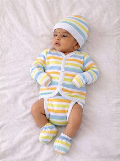 AHC Infants Pack Of 6
                    Printed Pure Cotton Apparel Gift Set