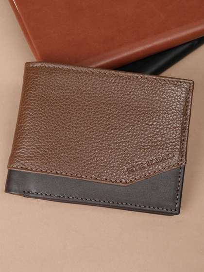 Peter England Men
                    Textured Leather Wallets