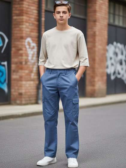 V-Mart Boys Solid Twill
                    Cargo N Joggers