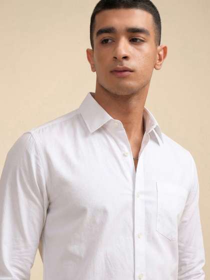 HIGHLANDER Regular
                        Fit Button Down Collar Full Sleeve Satin Regular
                        Fit Slim Fit Shirt