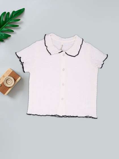 Pantaloons Junior Girls
                    Polo Collar Short Sleeves Tshirts