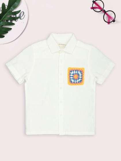 Pantaloons Junior Boys
                    Spread Collar Applique Cotton Casual Shirt