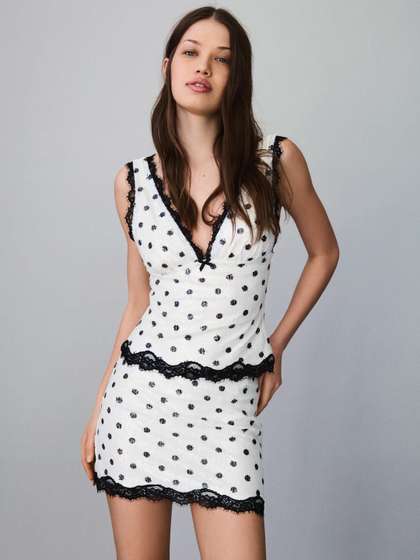 Bershka Women
                          Abstract Lace Frills Bows and Ruffles Mini
                          Pencil Skirt