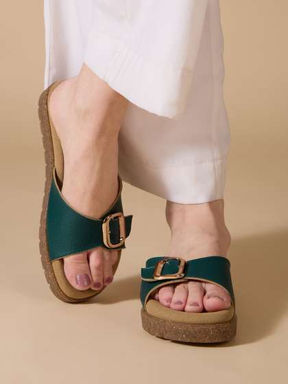Inc 5 Women Open
                          Toe Flats with Buckles