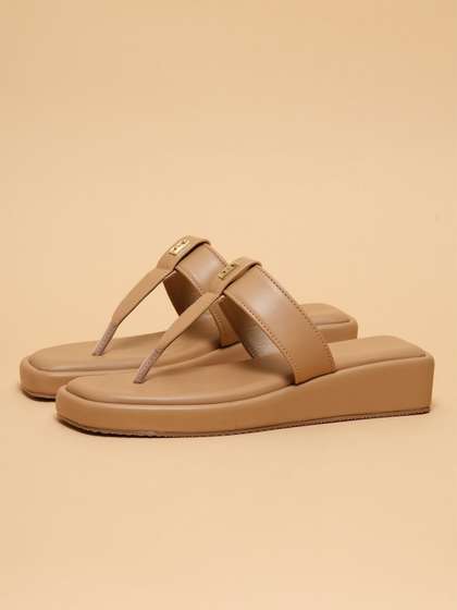 ERIDANI Women
                        T-Strap Flats