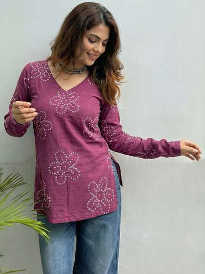 Anouk Mirage Women
                        Floral Printed Kurta