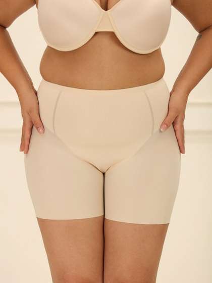 Underneat Women
                          Seamless Butt Padded Shorts with Removable
                          Pads and Hip Enhancement
