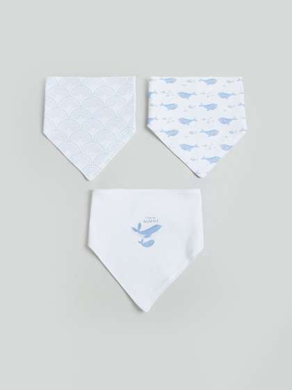 Juniors by Babyshop
                    3-Pcs Printed Bibs