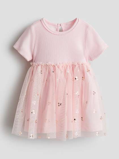 H&M Tulle-skirt
                    Dress