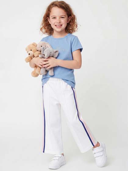 United Colors of
                    Benetton Girls Pure Cotton Tshirts