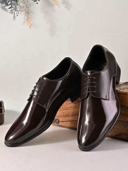 House of Pataudi Men
                        Textured Round Toe Lace-Ups Oxfords Formal
                        Shoes
