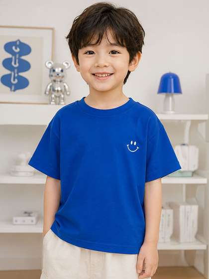 YK Boys Printed
                    Drop-Shoulder Sleeves T-shirt