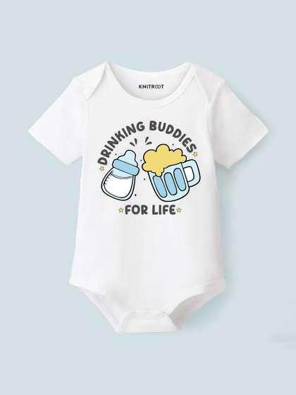 KNITROOT Infants Printed
                    Envelope Neck Cotton Bodysuit