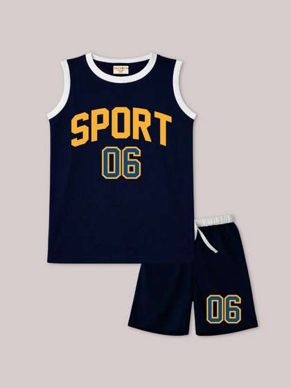 BLUSHES Unisex
                          Kids Printed T-shirt with Shorts