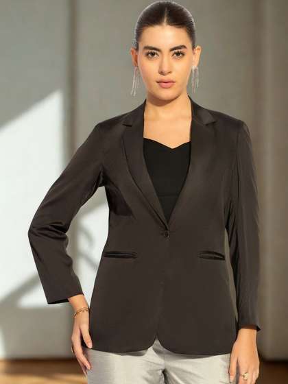 PowerSutra Women
                        Black Solid Loose Fit Formal Blazer