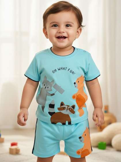 Wonder Klothes
                          Unisex Kids Printed T-shirt with Shorts