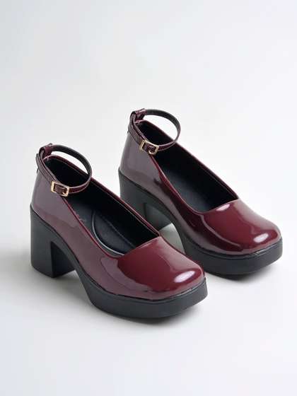 SZN Block Pumps with
                        Buckles