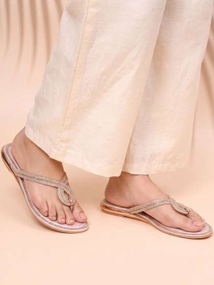 Stylegalaxy Women
                        Embellished Party One Toe Flats