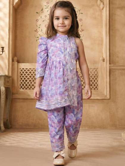 Readiprint Girls
                      Floral Printed Tiered Sequinned Silk Chiffon Kurta
                      with Trousers