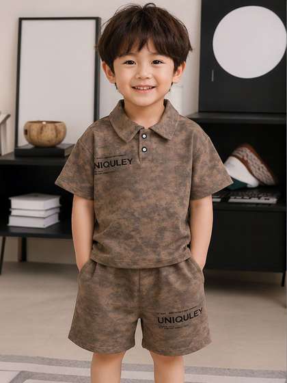YK Boys Printed
                      T-shirt with Shorts
