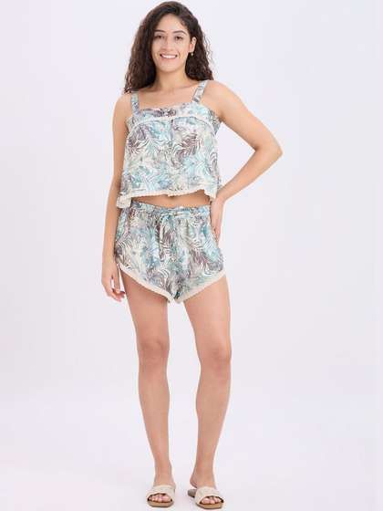 AMMARZO Women
                        Printed Night suit