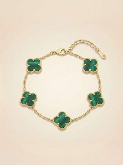 JYARSH Women
                        Gold-Plated Link Bracelet