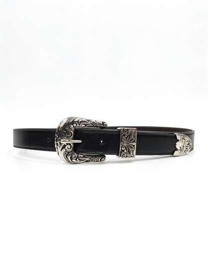 Punnu Men Embellished
                    Belt