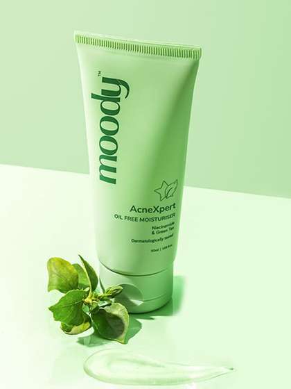 MOODY Acnexpert
                          Oil Free Moisturiser With Niacinamide &
                          Green Tea -50ml