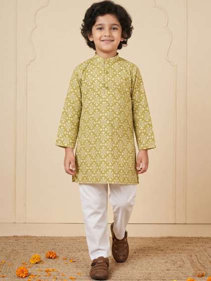 Aj DEZInES Boys Ethnic
                      Motifs Printed Regular Pure Cotton Kurta with
                      Trousers