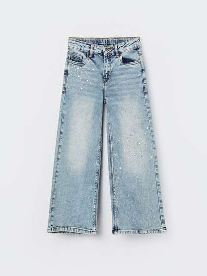 Fame Forever by
                    Lifestyle Girls Regular Fit Mid-Rise Light Fade
                    Stretchable Jeans