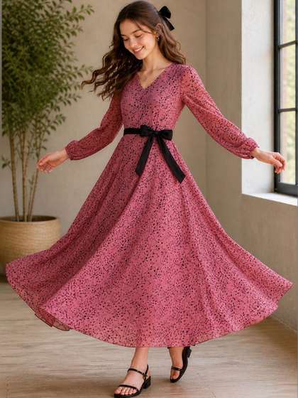 BAESD Floral Print
                    Georgette Fit & Flare Midi Dress