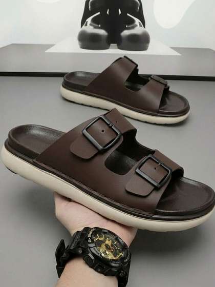 Stravik Men Comfort
                        Sandals