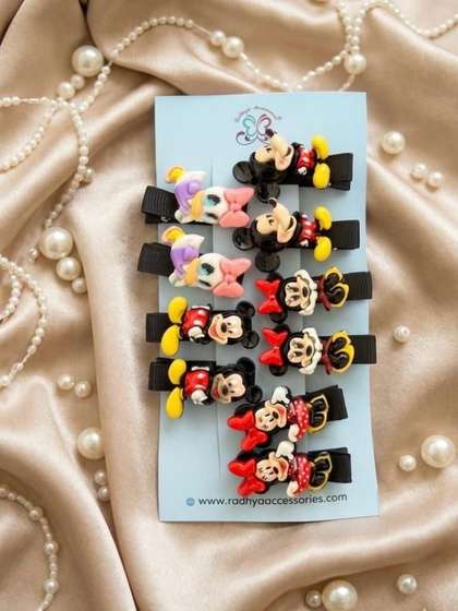 Radhya Accessories Girls
                    Tic Tac Hair Clip