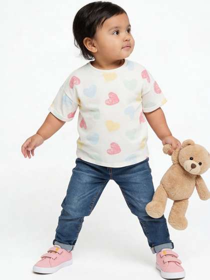 Juniors by Babyshop
                    Girls Printed T-shirt