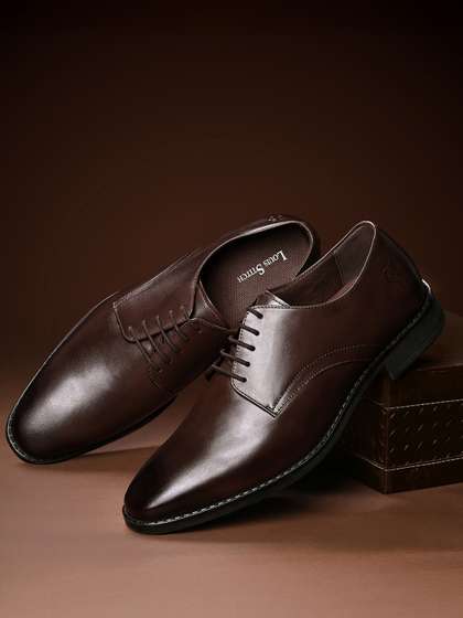 LOUIS STITCH Men
                        Brown Premium Egyptian Crust Leather Formal
                        Derbys