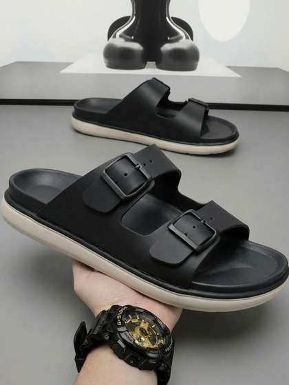 Stravik Men Comfort
                        Sandals