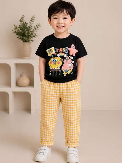 YK Boys
                              Graphic Printed T-shirt with Trousers