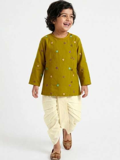Hopscotch Boys Ethnic
                    Motifs Embroidered Regular Thread Work Pure Cotton
                    Kurta with Dhoti Pants
