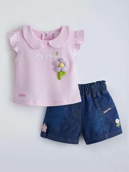 Hopscotch Girls Printed
                    Top with Shorts