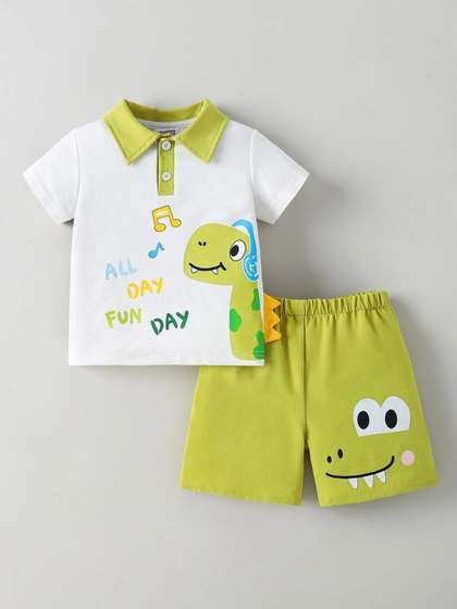 Hopscotch Boys Graphic
                    Printed T-shirt With Shorts