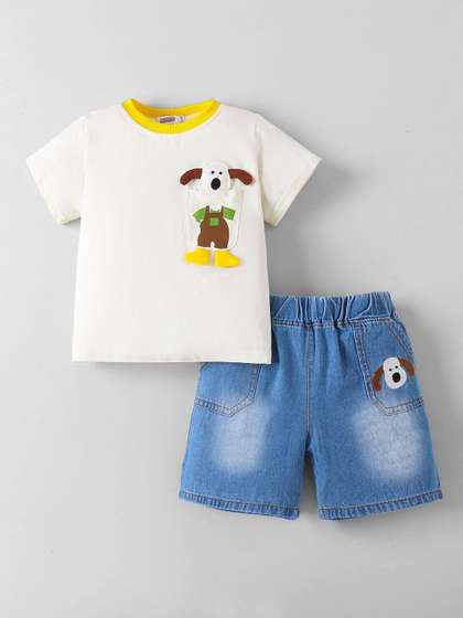 Hopscotch Boys Printed
                    T-shirt with Shorts