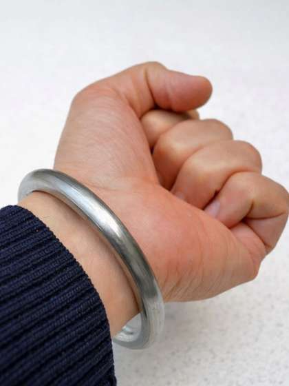 G.R.A.V.I.T.E.E.E Men
                      Kada Bracelet