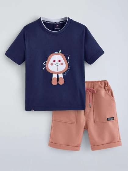Hopscotch Boys T-shirt
                    with Shorts
